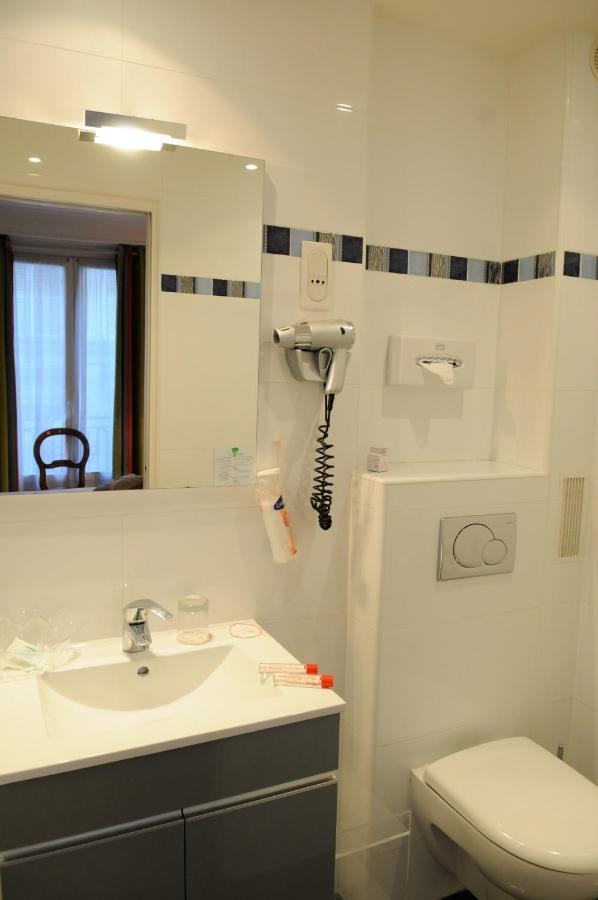 Hotel La Sanguine Paris Ngoại thất bức ảnh