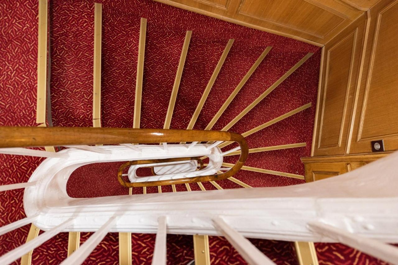 Hotel La Sanguine Paris Ngoại thất bức ảnh
