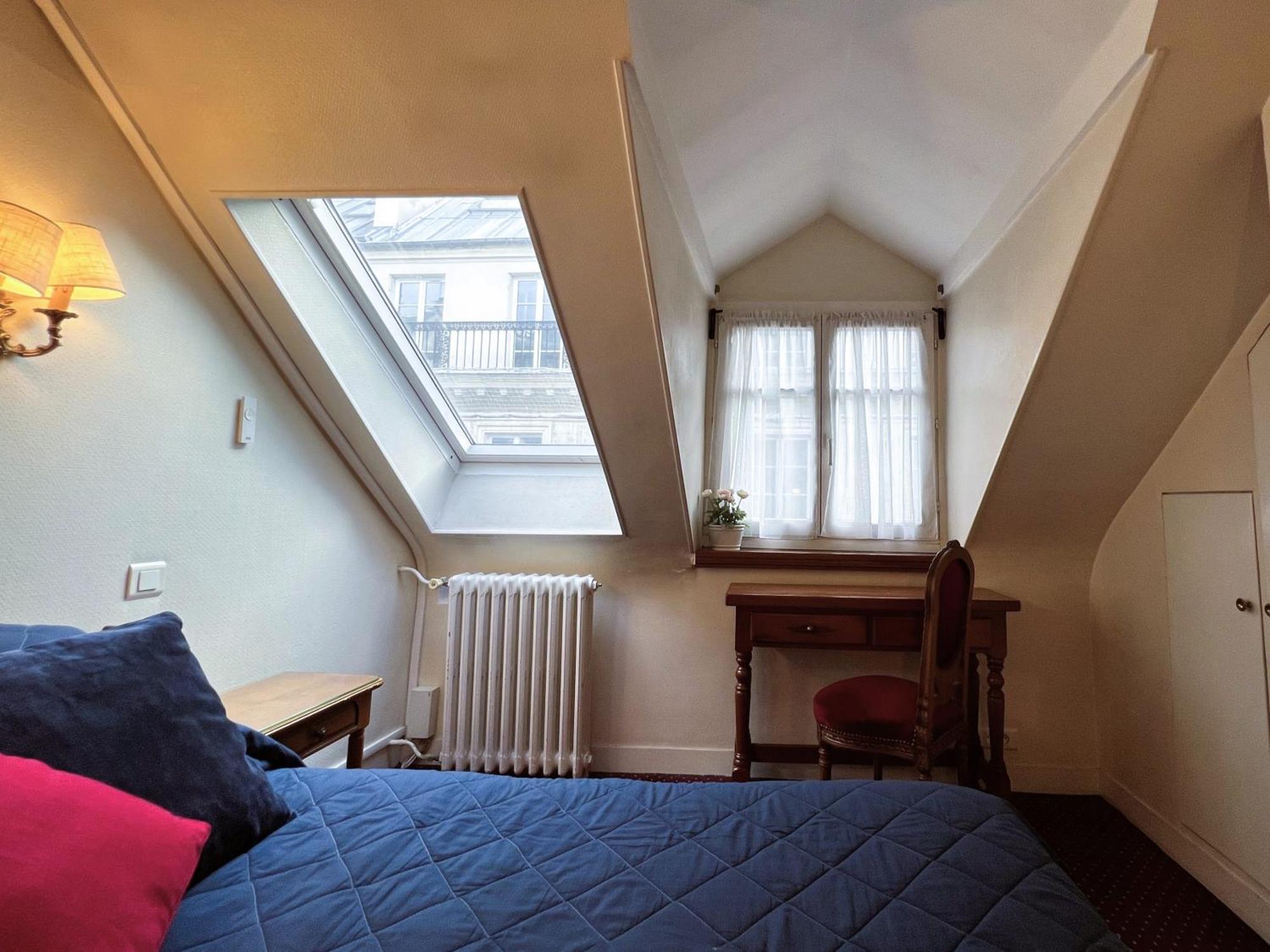 Hotel La Sanguine Paris Ngoại thất bức ảnh
